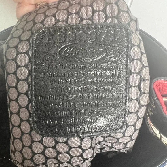 BRIGHTON BAG “Uptown” Fashionista NYC appliqué Leather Bag/Tote - Picture 13 of 13